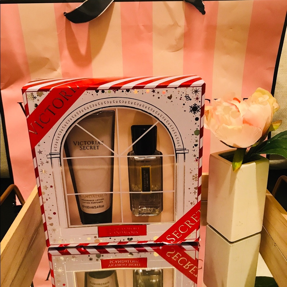 Victoria’s Secret Set